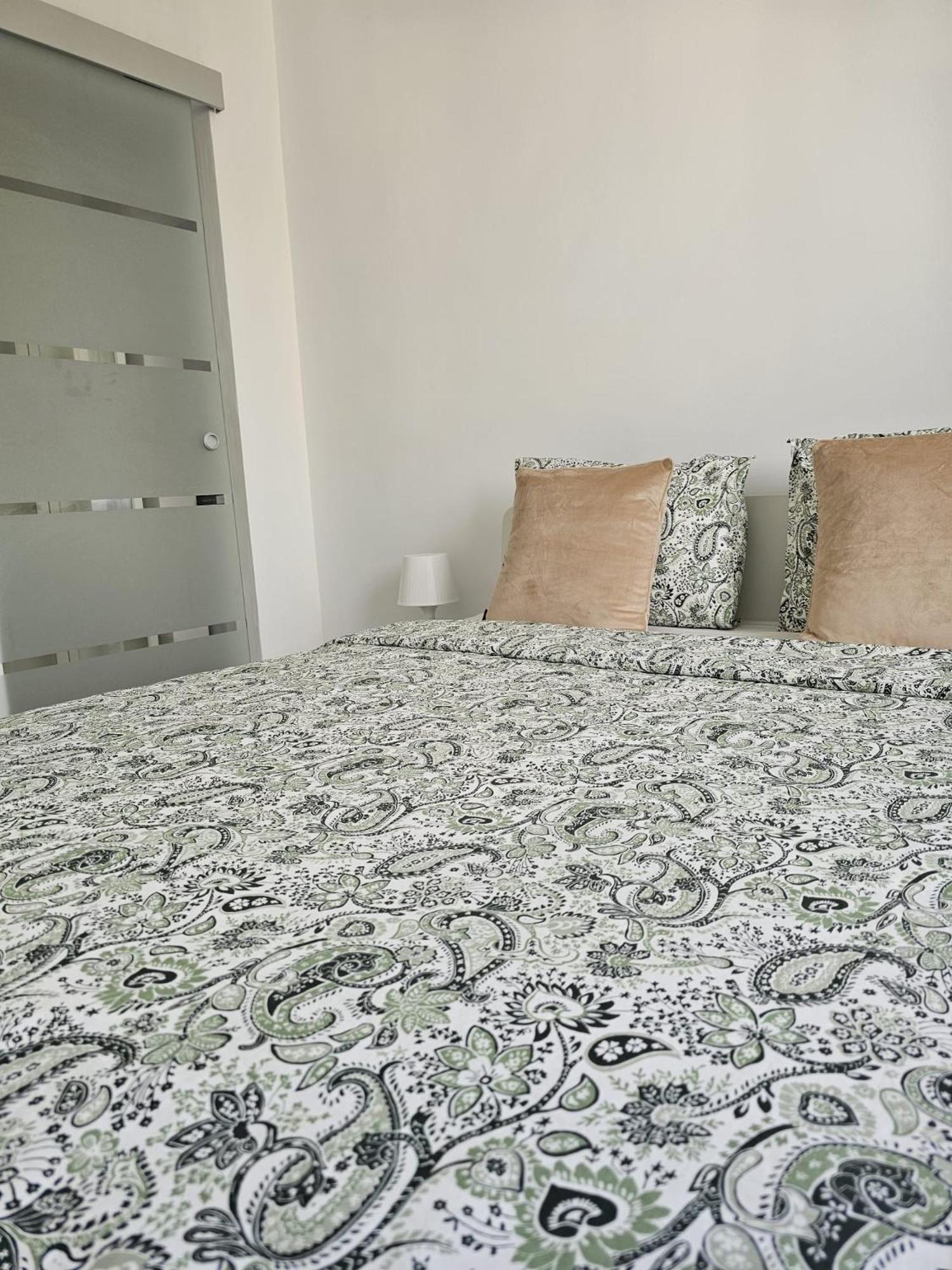 Hortensia Apartment Tomis Nord Exterior photo